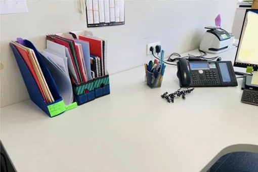 Bureau d'entreprise organisé après coaching rangement professionnel